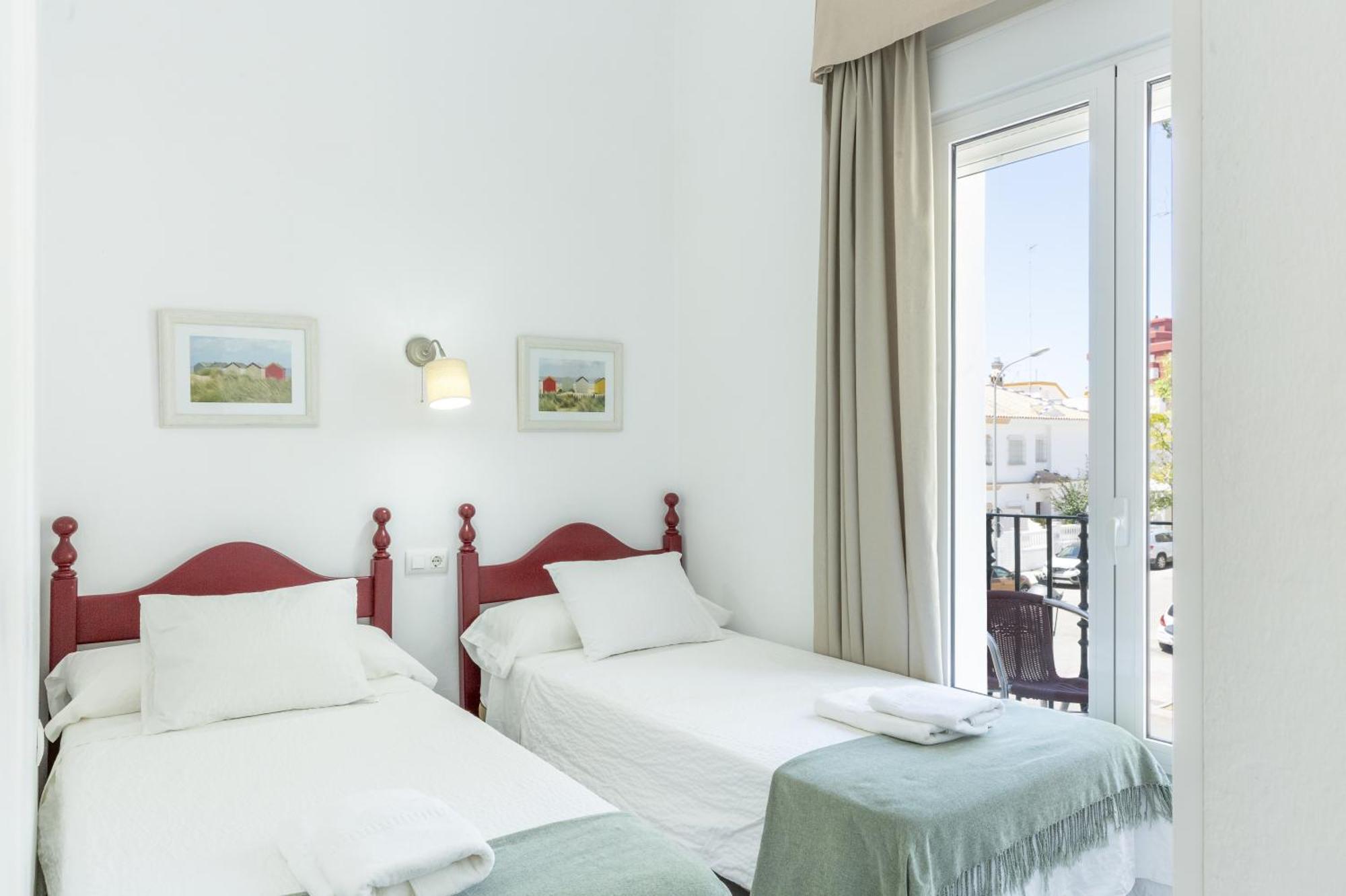 Amplio Apartamento En Playa De Regla 2 チピオナ エクステリア 写真